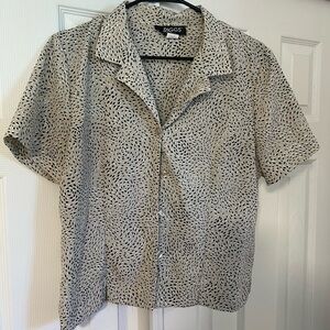 Vintage Cropped Button Up